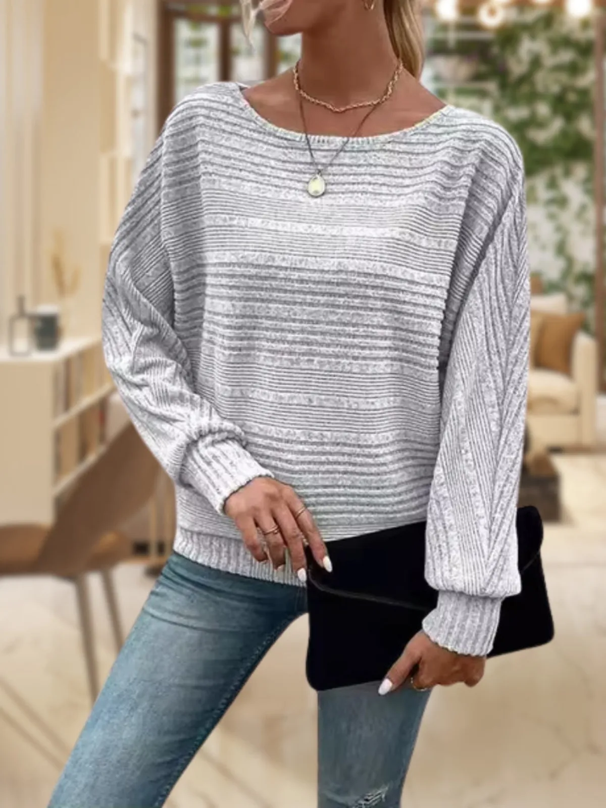 Anna - Cozy Textured Sweater for All Seasons