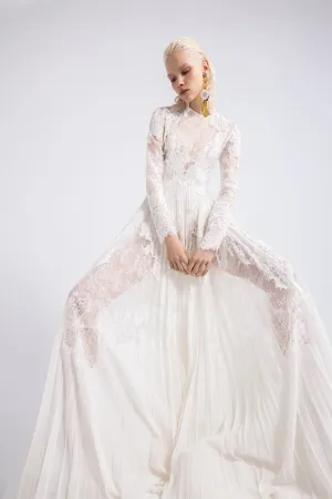 Chantilly Lace Long-Sleeved Flared Dress